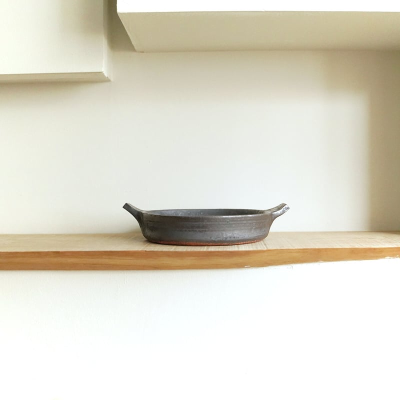 遠藤素子・グラタン皿 （大） / 鉄釉 | 黄魚オンラインショップ