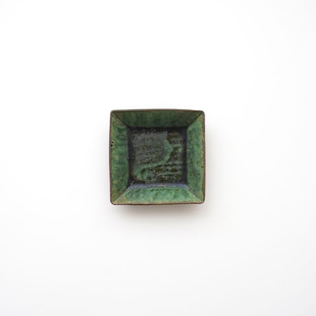 12 木曽志真雄・角皿（小）