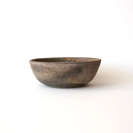 壷田和宏・亜矢 / 黒原土炭化焼き〆鉢