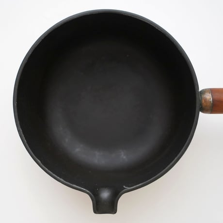 ビンテージ・ル・クルーゼ / 片手鍋マットブラック/ 20cm