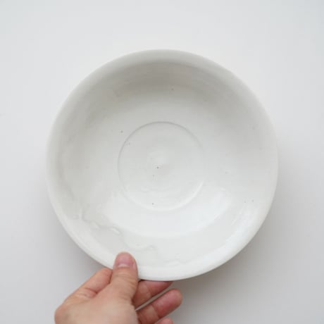 13 竹下努・青白磁平鉢 (6寸) ②
