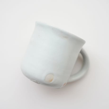 59 壷田亜矢 / コーヒーカップ（白磁）