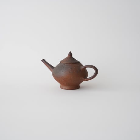 森岡成好・酒つぎ
