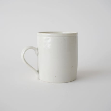 24 竹下努・青白磁切立コーヒーカップ