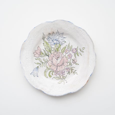 優しい色合いの薔薇の絵皿