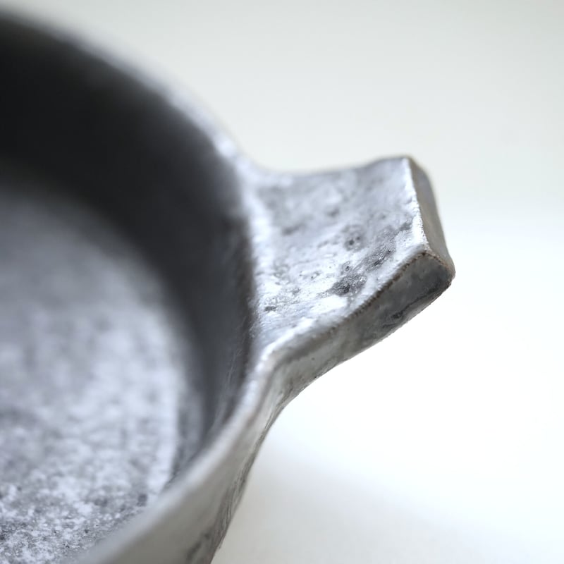 遠藤素子・グラタン皿 （大） / 鉄釉 | 黄魚オンラインショップ