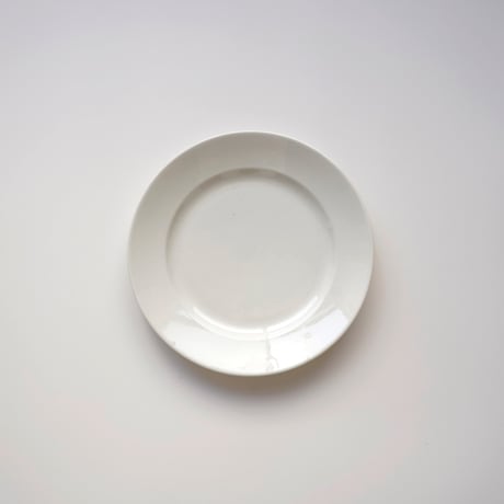 フランス・白いサルグミンヌのお皿⑥