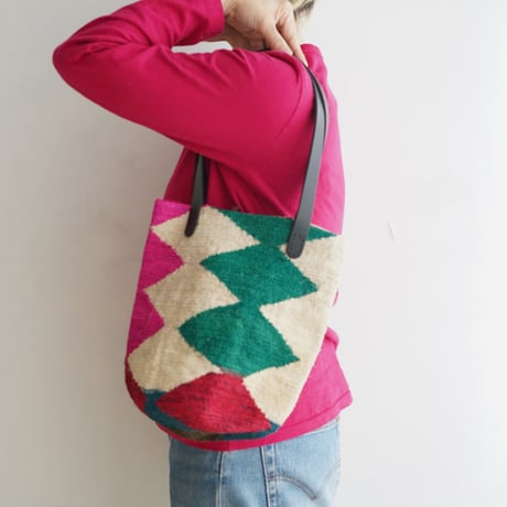 ♡【新品】COLIBRI•BAG コリブリ　ショルダーバッグ　ハンドバッグ　本革 Bermosa ショルダーバッグ バッグ 日本製 プリント柄 シルク 本