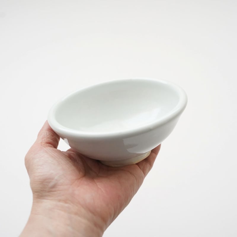 壷田和宏・亜矢 / 天草白磁飯碗 ③ | 黄魚オンラインショップ