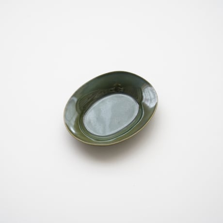 今井律湖・楕円小皿（緑）