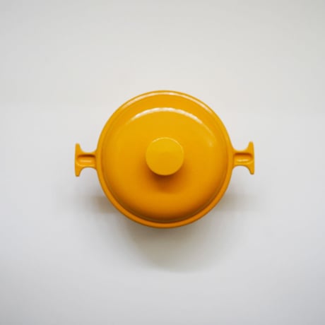 ビンテージ・ル・クルーゼ  / サニーイエロー　17cm