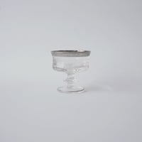プラチナ彩のシャンパングラス
