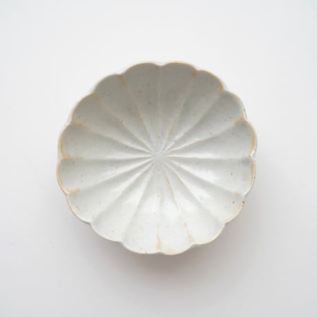 竹下努・青白磁小鉢 / 菊