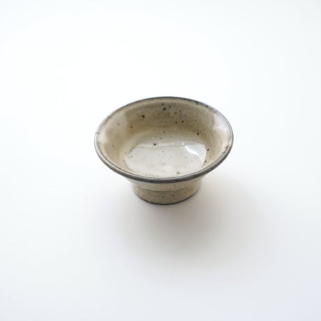 角掛政志・台付小鉢 / 長石釉