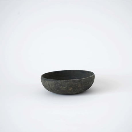 水谷智美・取鉢（墨黒）