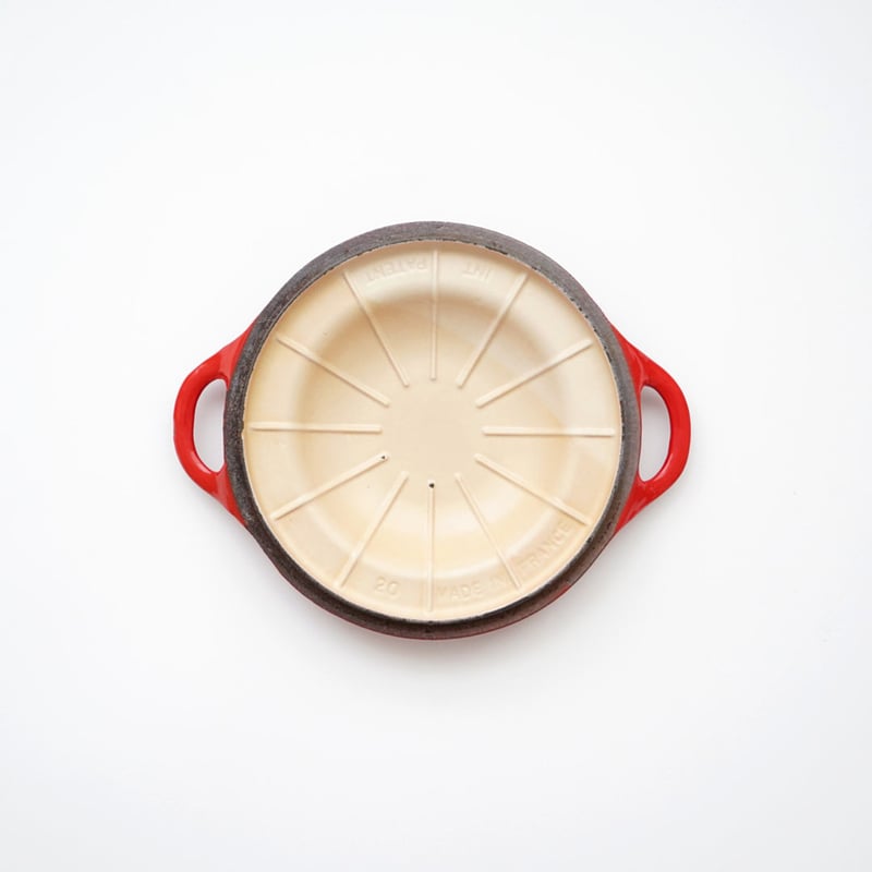 ビンテージ・ルクルーゼ・クーザンス / デュッフ（赤） | 黄魚