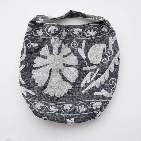 手刺繍　ホワイトスザニパンツ　インド　　ポキプシー　　pokipcee 手刺繍 ホワイトスザニパンツ インド ポキプシー pokipcee pokipcee