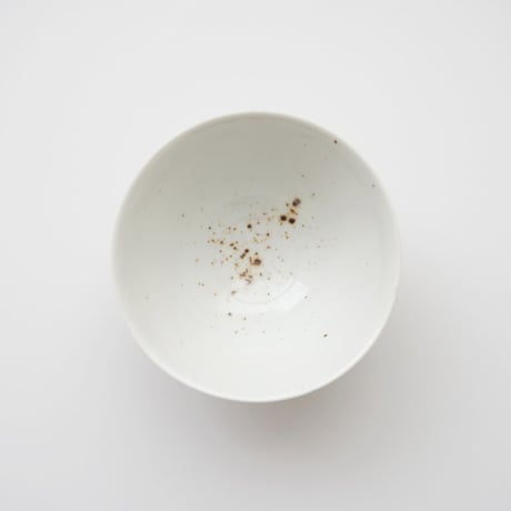 17 竹下努・青白磁飯碗 (大)