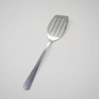 アルミのフライ返し
