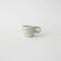 56 壷田亜矢 / デミタスカップ（白磁）