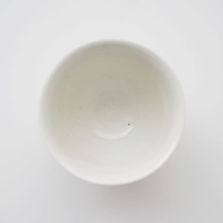 21 竹下努・青白磁くみ出し (大)