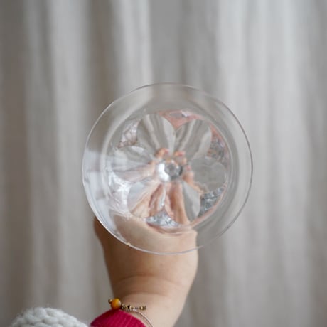 金継ぎ/ チェコ・花のようなクリスタルワイングラス
