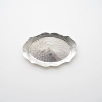 山田憲栄・アルミ皿 (楕円) 花リム大