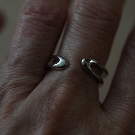 duoctria / Double D Ring-Cuff A