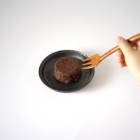 阿久津真希・黒小皿