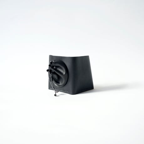 Eatable Of Many Orders・SQUARE WALLET DUMPLING / BLACK