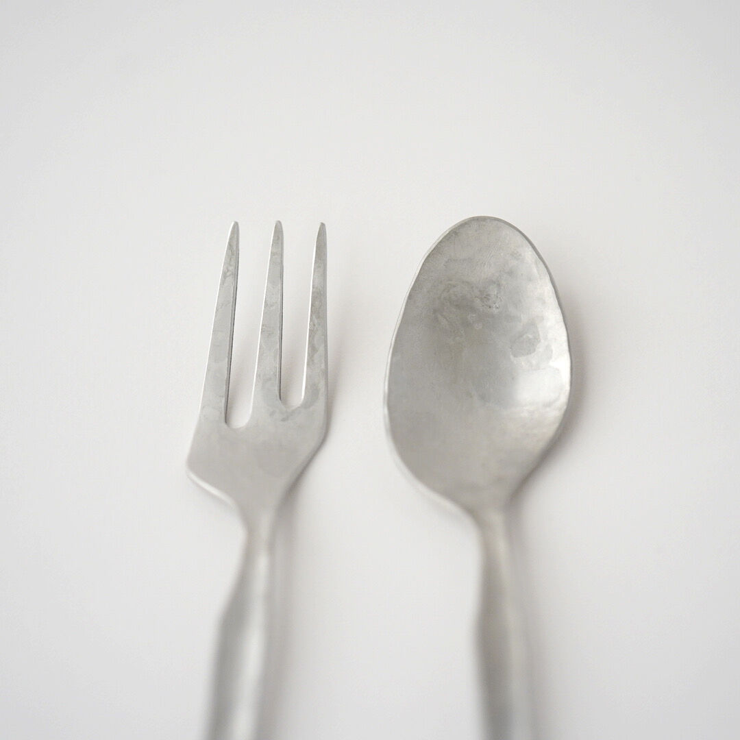 机上工芸舎　湯浅記央　カトラリー　ディナースプーン　ディナーフォーク　セット　⓵ 机上工芸舎・湯浅記央 / shape スプーン (M) | 黄魚オンラインショップ