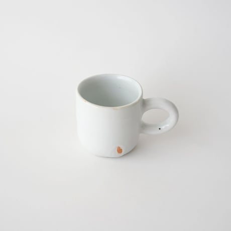 60 壷田亜矢 / コーヒーカップ（白磁）