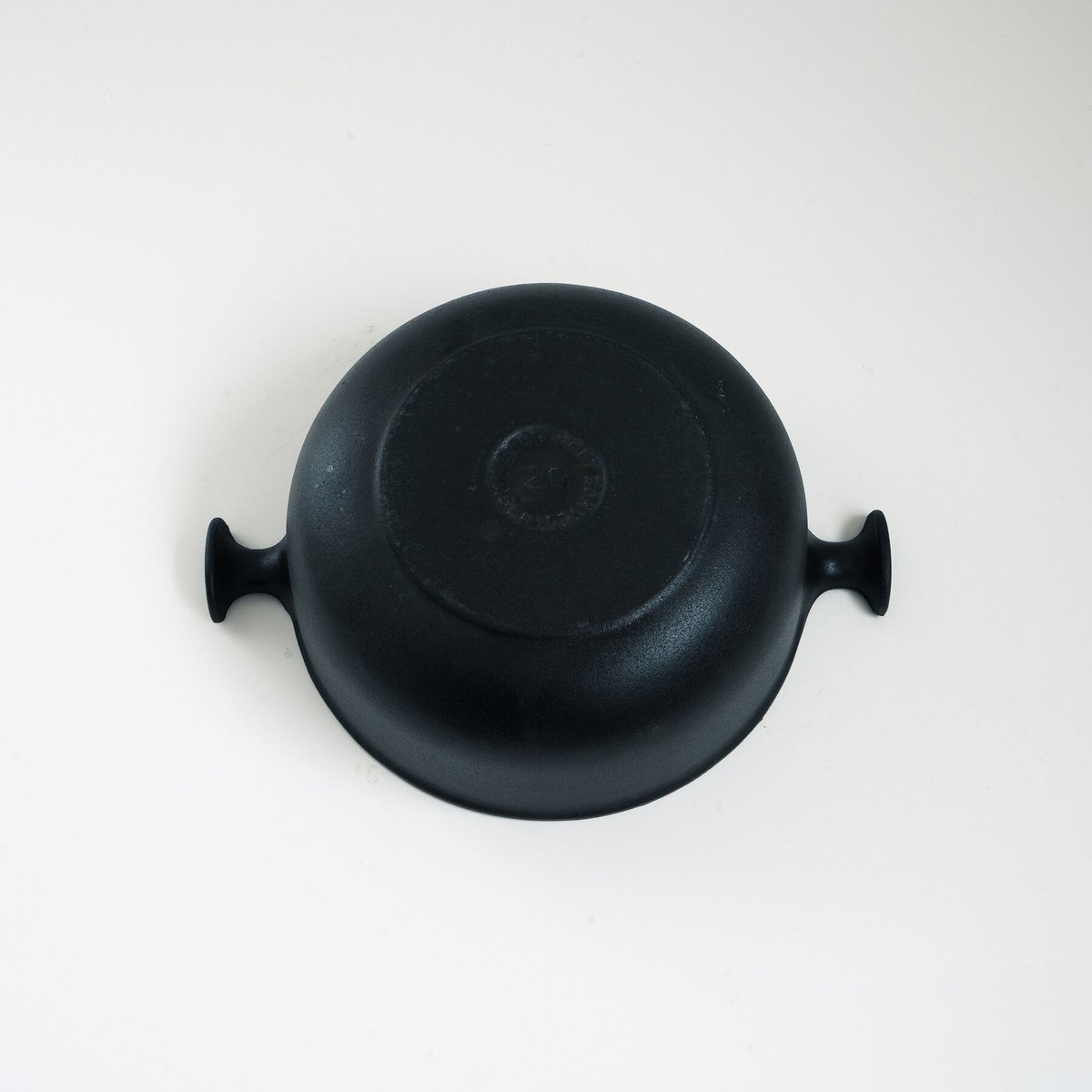 ビンテージ・ル・クルーゼ / マットブラック 20cm | 黄魚オンライン