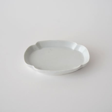 2竹下努・青白磁小皿 / 木瓜