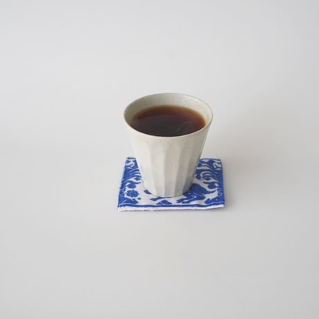 アンティーククロスの鹿刺繍 コースター