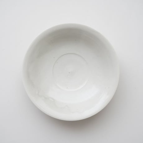 13 竹下努・青白磁平鉢 (6寸) ②