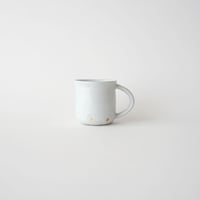 59 壷田亜矢 / コーヒーカップ（白磁）