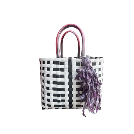 OM original taraat bag（S）/ BLACK&WHITE