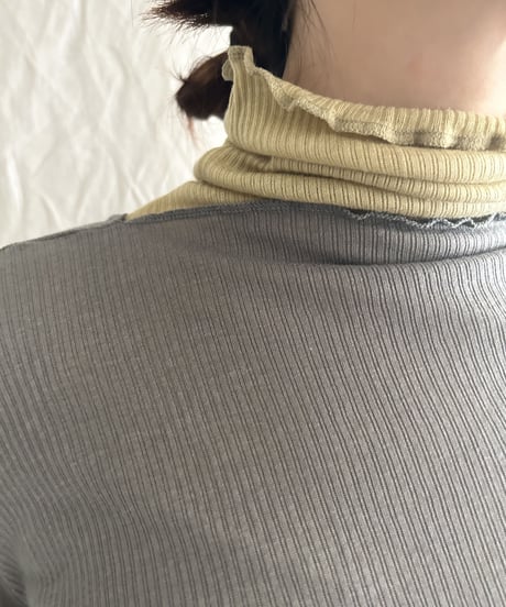 tencel wool slash neck half sleeve top（2colors）