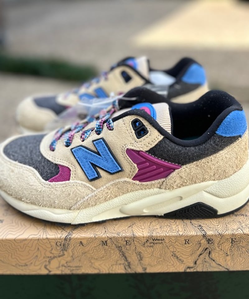 Levi's × New Balance MT580 LE2 | M.T.M Courrier Levi's × New Balance MT580 LE2 | M.T.M Courrier