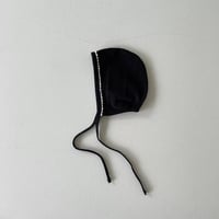 ブラック刺繍ボンネット(2384)