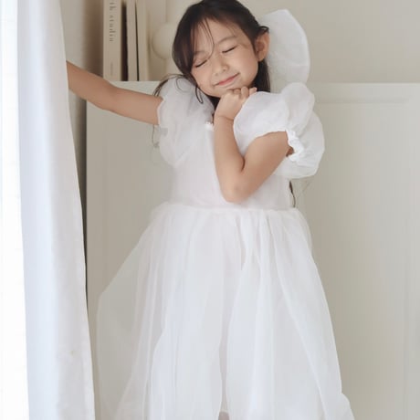 kids kids BIGリボンアクセ付きwhiteパフスリーブドレス(687)