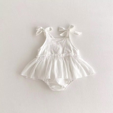 white×beige ショルダーリボンフロントレースチュールスカートロンパース(1077)