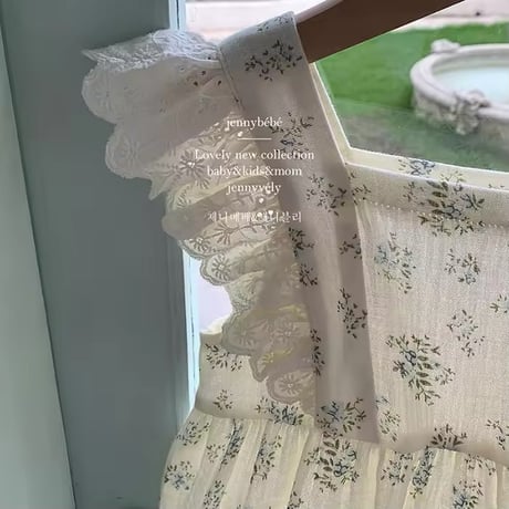 jennybebe blue flower×ivoryリネンショルダーフリルロンパース(1031)