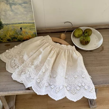 momo kids cotton lace×flowerナチュラルスカート(1004)