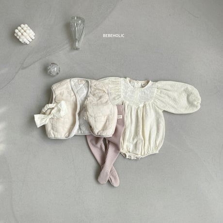 即納【bebeholic】flower embroidery  rompers (be18)