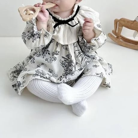 姉妹お揃いblackフローラルホワイト襟セットアップ or スカートロンパース(3102)