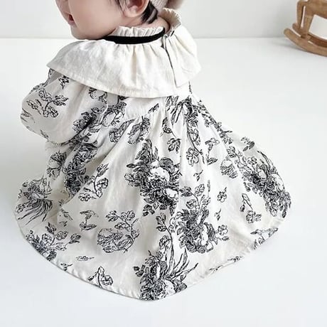 姉妹お揃いblackフローラルホワイト襟セットアップ or スカートロンパース(3102)