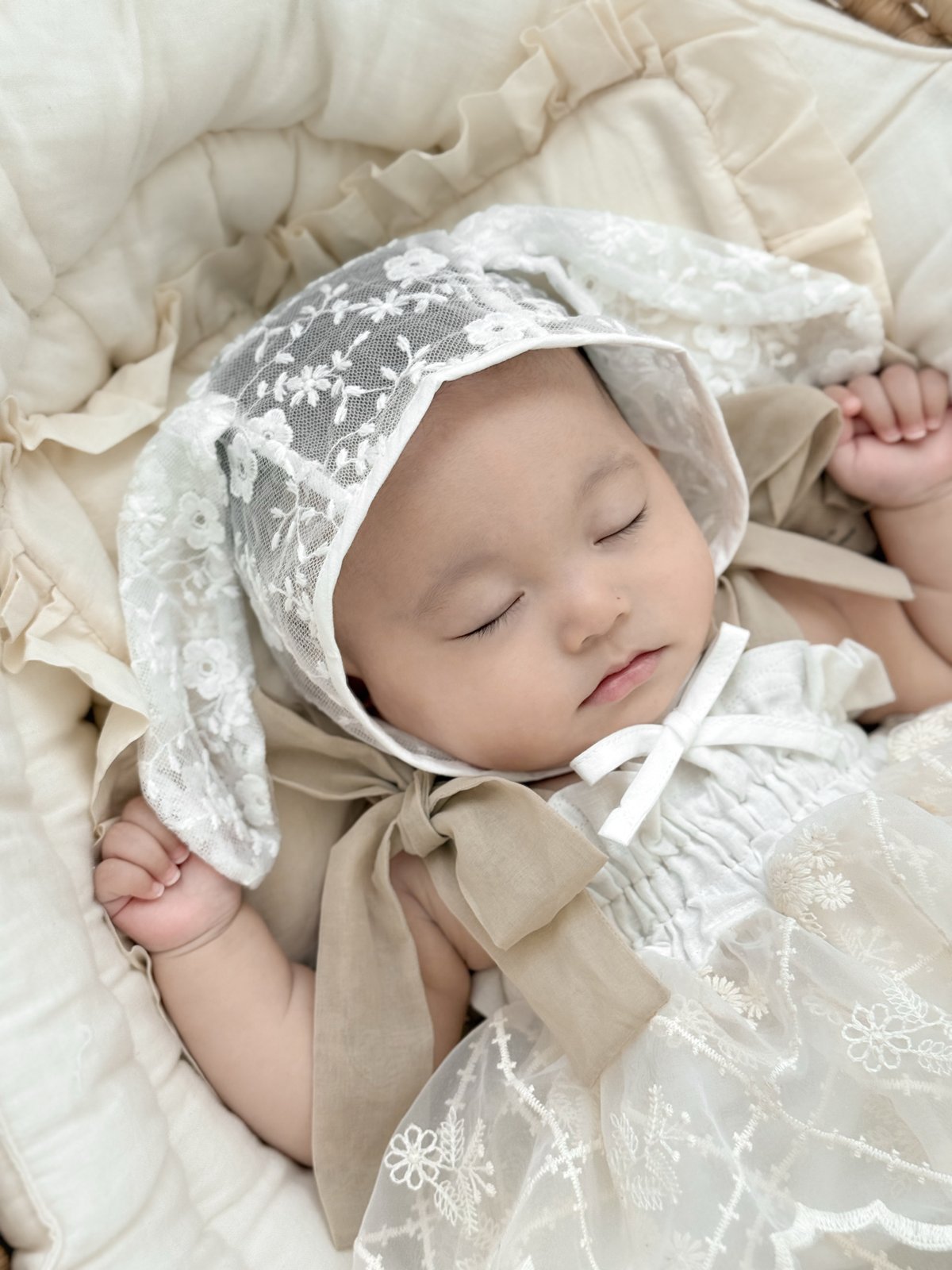 うさ耳レースボンネット(1568) | こどもふく moco kids