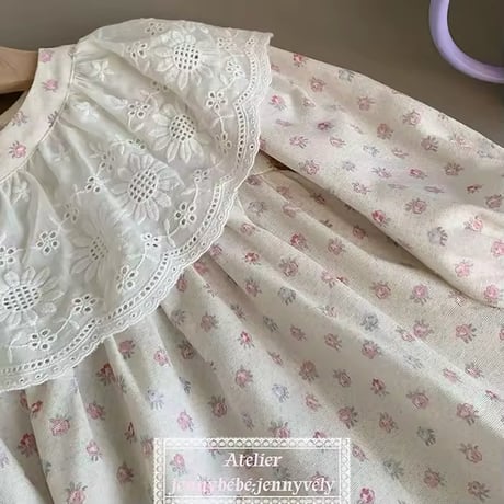姉妹お揃いBIG white lace collarフラワーロンパースorワンピース(1058)